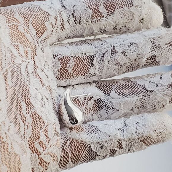 Waterdrop Earrings Teardrop Pierced Chunky White Gold Plated Medium - Picture 6 of 6